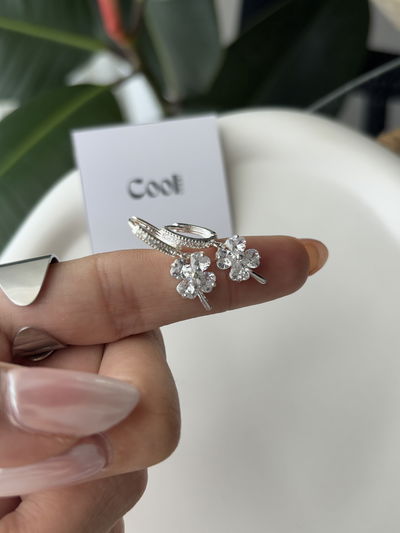Argollitas de micropave y dije trébol de a.b (12mm)