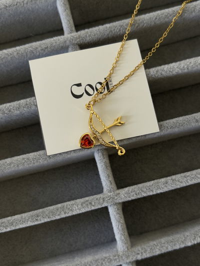 Collar cupido de oro laminado y cadena enchapada