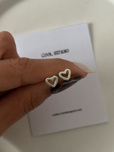 Aros miniaturas corazones calados de (5mm) 