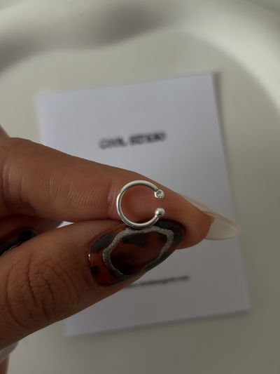 Cuff a presión liso o piercing falso (unidad) 