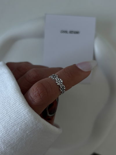Anillo flores (media falange)