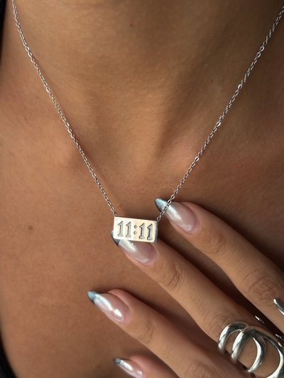Collar 11:11