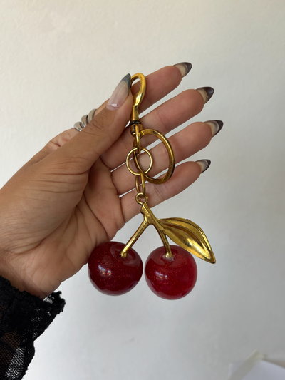 Llavero charms cereza