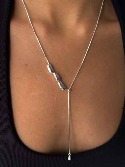 Collar corbatero lali (a.b)