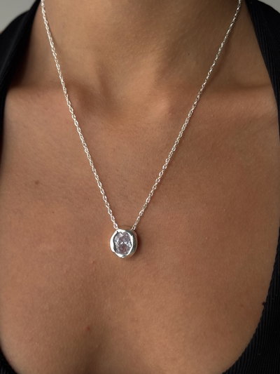Collar cubic grande (a.b)