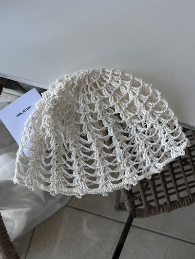 Casquete tejido guardas (crudo)