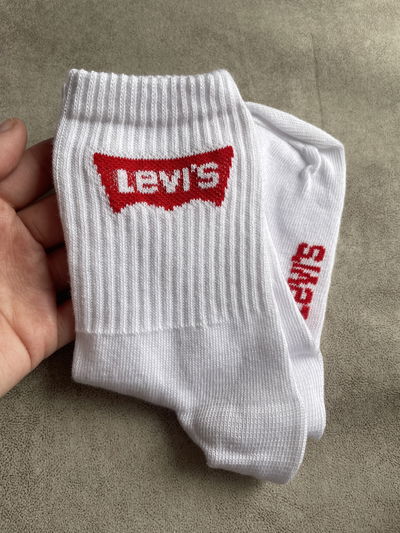 Medias Levis 