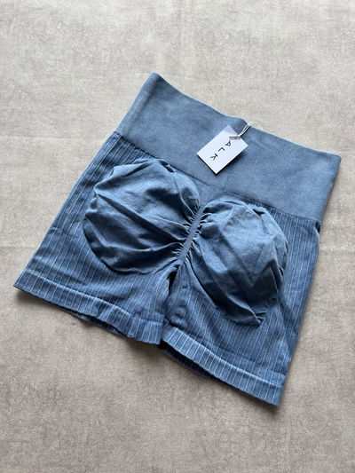 Short Isis azul 