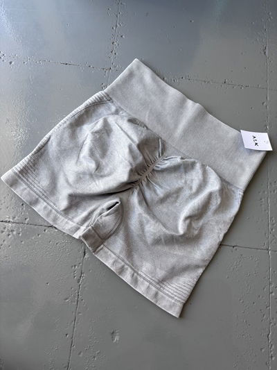Short Afro gris