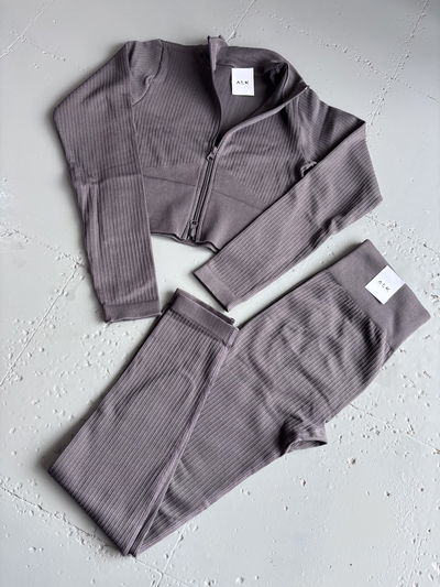   Set Futura gris