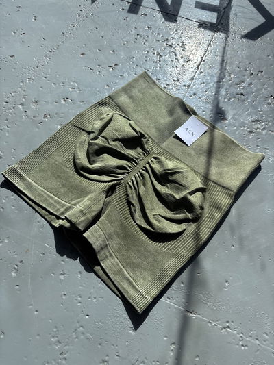 Short Sophia verde