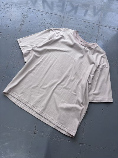 Remera boxy lisa beige