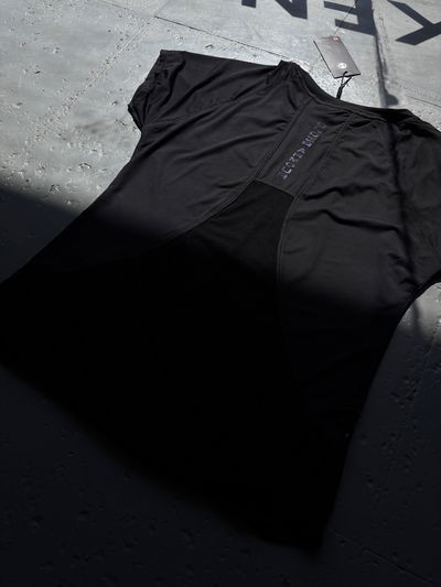 Remera Under Armour negro