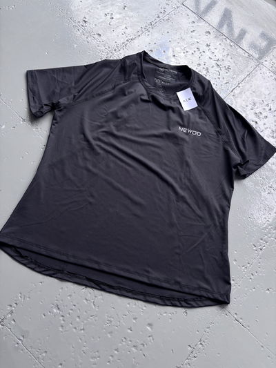 Remera láser  Nw negro