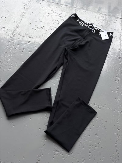 Calza strong NW negro 