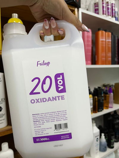 CREMA OXIDANTE ALMENDRAS 20 vol x 3000 cc