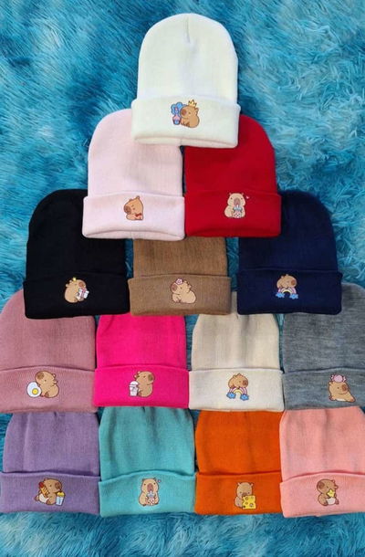Gorros capibara para bebes por mayor x25
