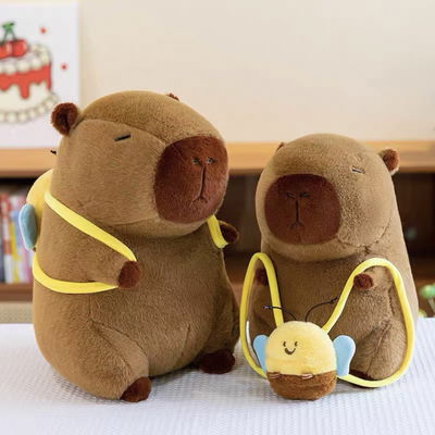 Peluche capibara de 30 cm con mochila 