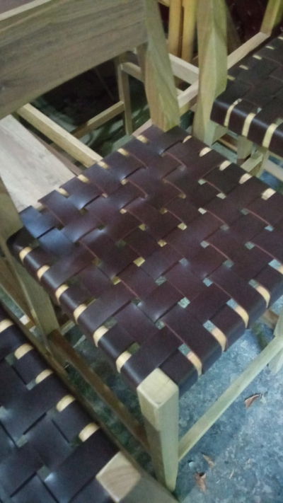Banquetas Ambar (Trenzada con cuero)