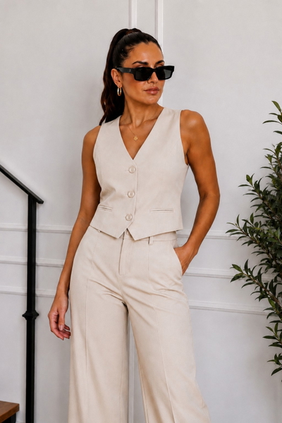 Conjunto Sastrero Crep Beige Claro