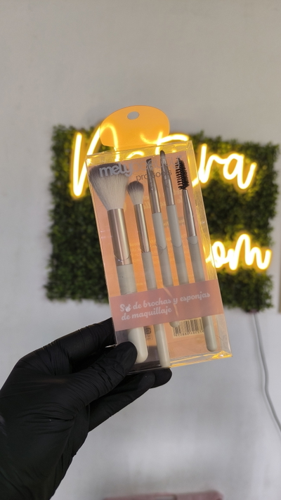 Set de brochas para maquillaje x5 | Mely