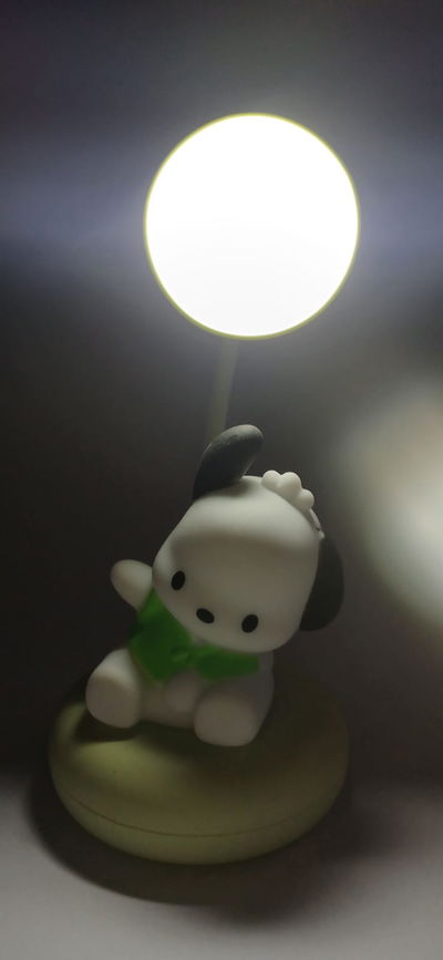 Lamparita Pochacco Recargable