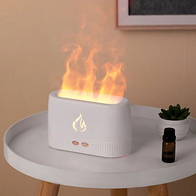 HUMIDIFICADOR DE AIRE FLAMA RGB LA-0630-1 COLOR BLANCO , NO LLEVA FILTRO