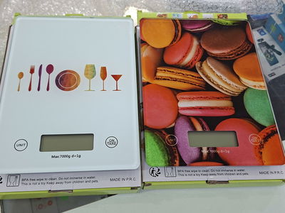 BALANZA ELECTRÓNICA CON PANTALLA DIGITAL PARA COCINA 5KG CON DISEÑO