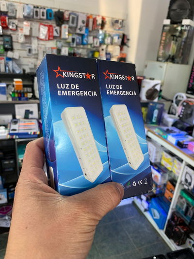 Súper Promo! Luz de Emergencia de 30 Leds Recargable a 220