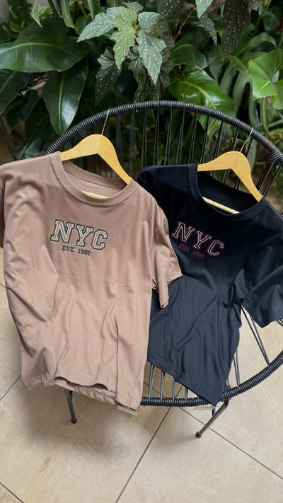 Remera NYC bordada 