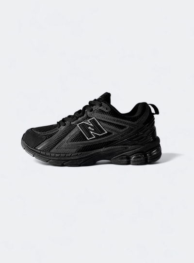 new balance negra