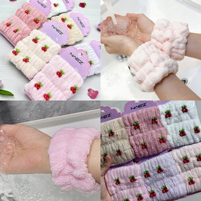 Muñequeras skincare cherry 