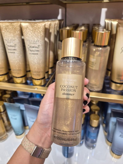 Body splash shimmer coconut passion victoria’s Secret 