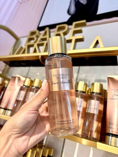 Body splash bare vainilla victoria’s Secret 