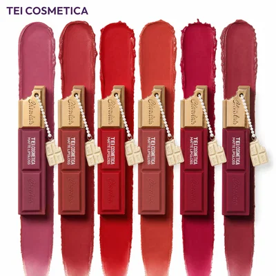 Labial con llavero Tei 
