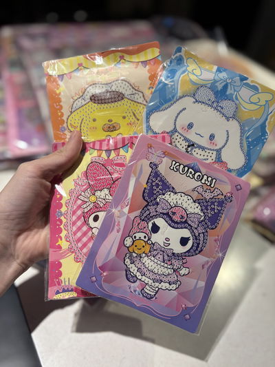 Diamon sanrio x2 unidades 