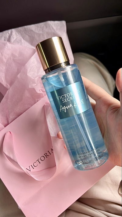 Aqua kiss body splash Victoria’s Secret 