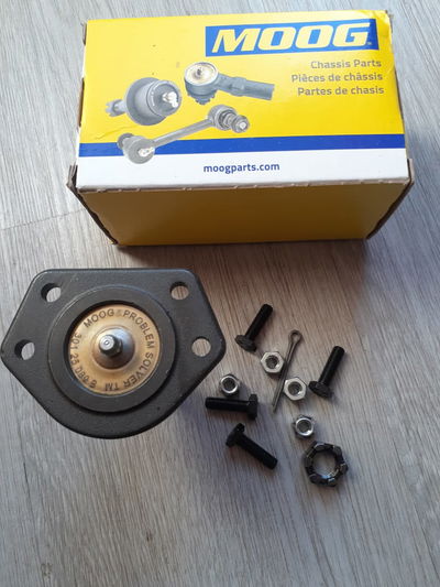 Rotula superior suspension para Chevy Coupe o Sedan Marca MOOG