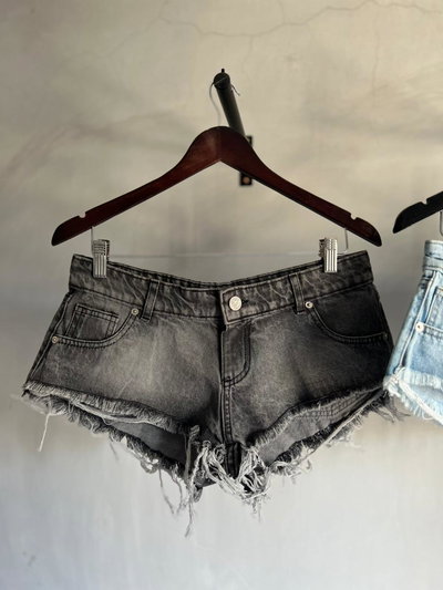 Short Clyne // $35000 efectivo