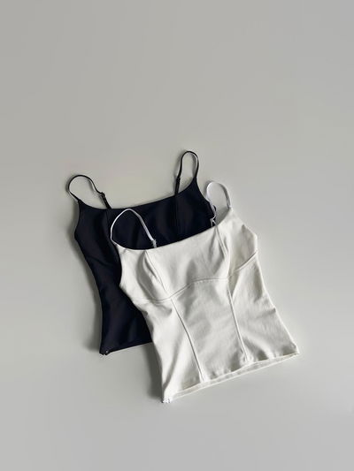 Top Fini // $22000 efectivo