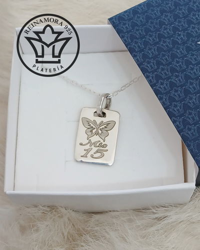 Medalla Plata 925 Rectangular 20mm con Grabado Personalizado Quince