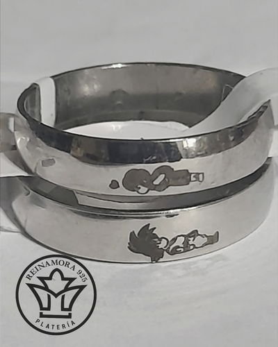 Alianzas Acero Quirúrgico Goku & Milk