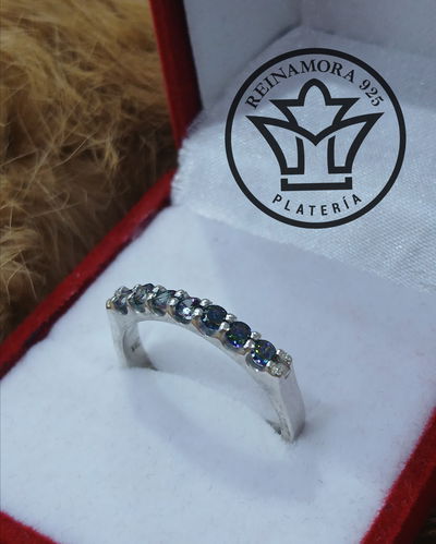 Anillo Plata 925 Cz Medio cintillo 2.5mm 2.9gr (Topacio Místico)
