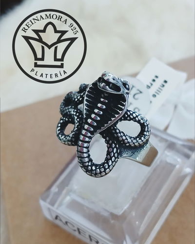 Anillo Acero Quirúrgico Cobra