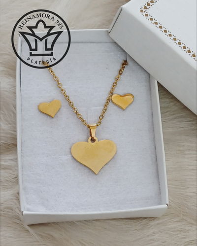Conjunto Acero Quirúrgico Dorado Corazón 