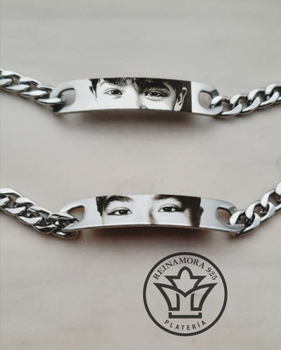 Pulsera Acero Quirúrgico + Grabado Mirada