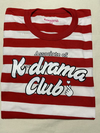 Remera rayada kdrama club roja 