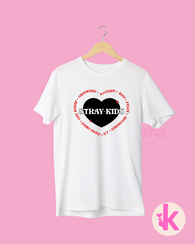 Remera Stray kids (corazon)