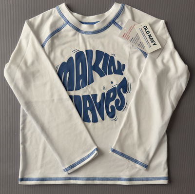 REMERA UV OLD NAVY