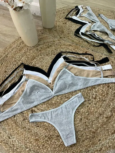 Conjunto de algodón sin armar